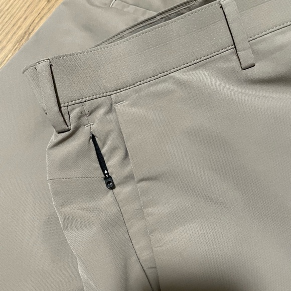 Banana Republic liteweight commuter pants - Picture 8 of 10